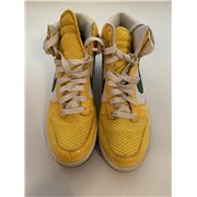 Nike Yellow and Green Dunk Brazil Mens Trainers Uk Size Uk 10 317982-731