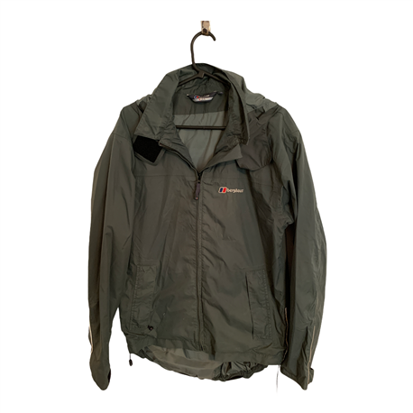 Berghaus Mens Green Coat Size M